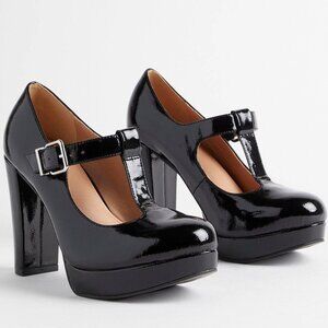 Plus Size T-Strap Mary Jane Heel - NWT -